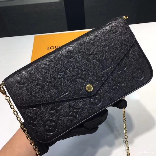 WIS POCHETTE FÉLICIE Louis Vuitton 0321